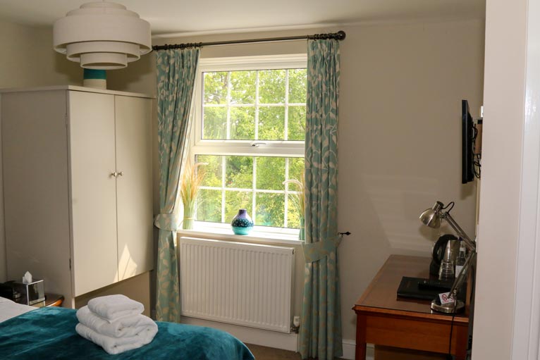 Room5-3